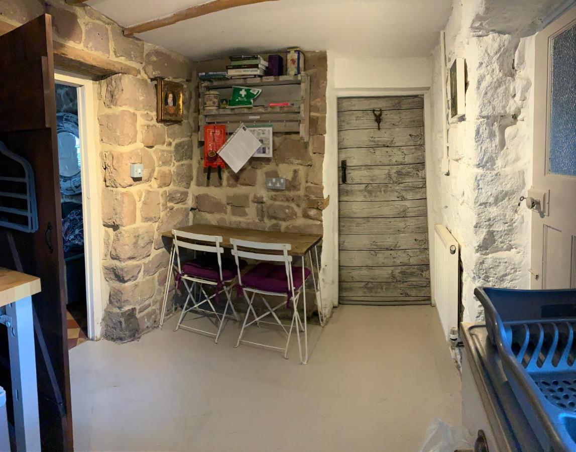 Apartamento Burtys Snug Cromford Nr Matlock Historic Unesco Exterior foto